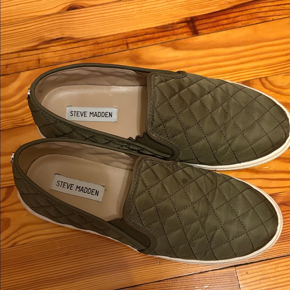 Steve Madden Men's Quilted Green Slip-Ons